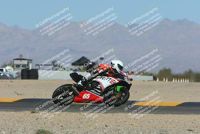 media/Oct-19-2024-CVMA (Sat) [[7df39c5a0d]]/Race 4-Formula Middleweight/